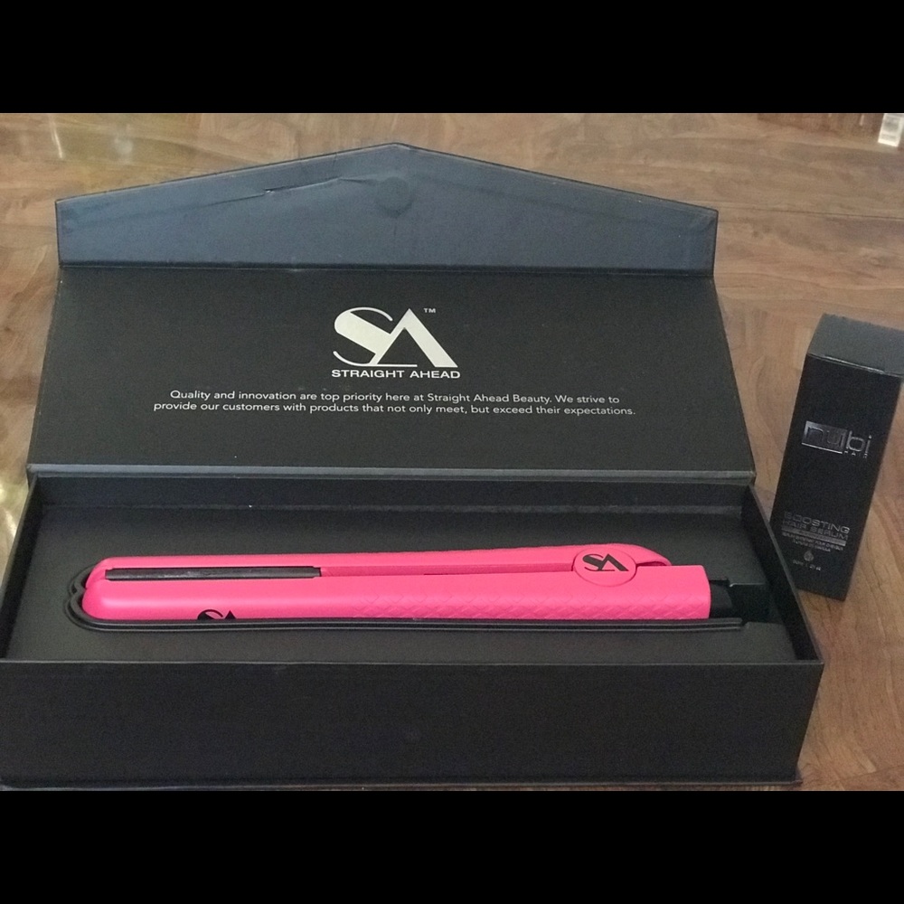Straight Ahead flat iron,Nubi hair serum free
